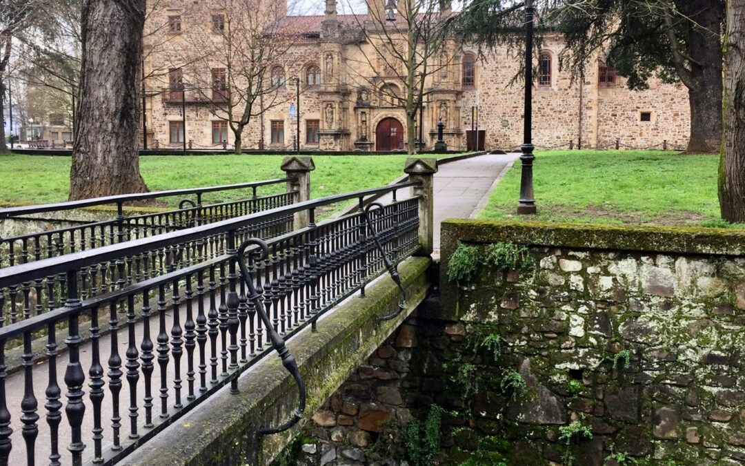 Oñati: de la parroquia de San Miguel a la Universidad