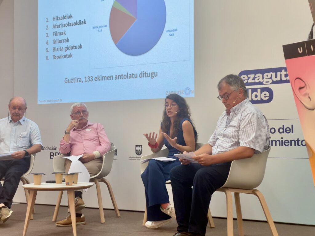UIK topagunea: "Hiritartasun aktibo baten alde" · Jardunaldiaren argazki ibilbidea