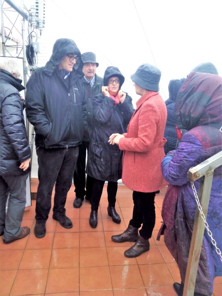 El grupo en la terraza del observatorio